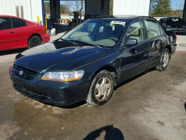 1HGCG6677XA072836 - 1999 HONDA ACCORD EX GREEN photo 2