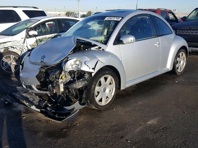 3VWSW31C36M418895 - 2006 VOLKSWAGEN NEW BEETLE 银色 照片 2