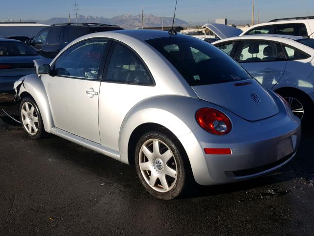 3VWSW31C36M418895 - 2006 VOLKSWAGEN NEW BEETLE 银色 照片 3