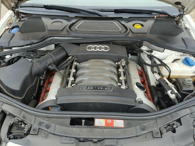 WAUML44E84N011789 - 2004 AUDI A8 L QUATT WHITE photo 7