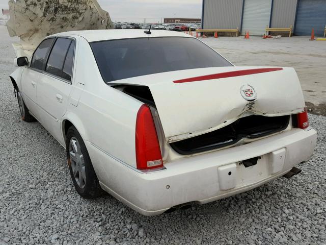 1G6KD57Y16U187971 - 2006 CADILLAC DTS CREAM photo 3