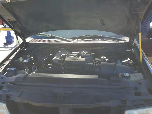 5LMEU27R61LJ23806 - 2001 LINCOLN NAVIGATOR Қара фото 7