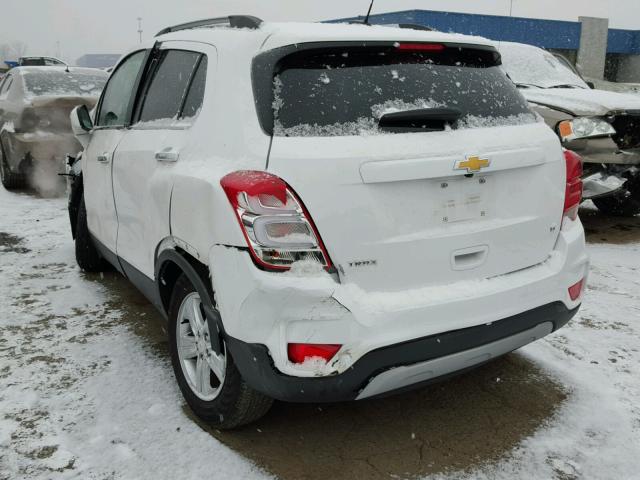 3GNCJLSB7HL230263 - 2017 CHEVROLET TRAX 1LT WHITE photo 3