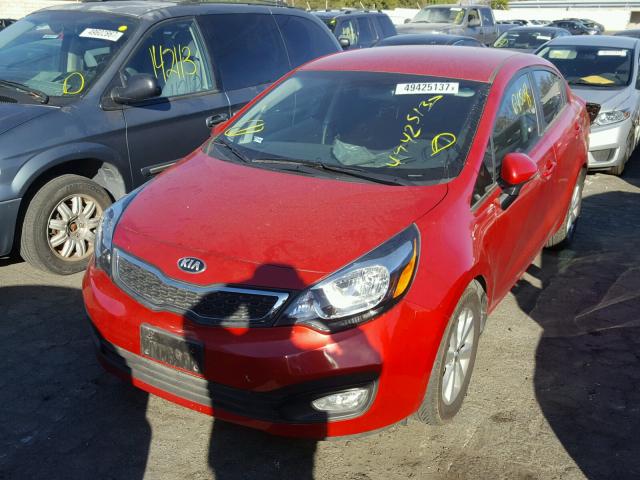 KNADN4A31F6499753 - 2015 KIA RIO EX RED photo 2