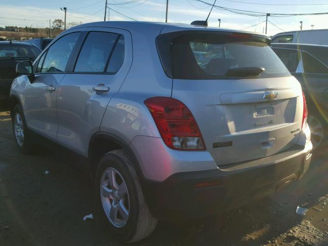 KL7CJPSB8FB135450 - 2015 CHEVROLET TRAX 1LS SILVER photo 3