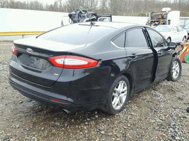 3FA6P0H75GR179241 - 2016 FORD FUSION SE BLACK photo 4