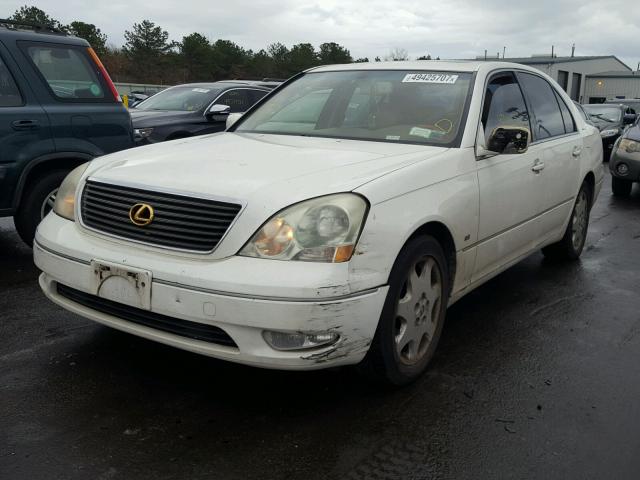 JTHBN30F210050673 - 2001 LEXUS LS 430 WHITE photo 2