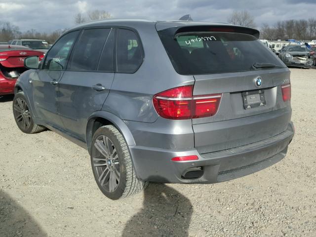 5UXZV8C52DL898859 - 2013 BMW X5 XDRIVE5 GRAY photo 3