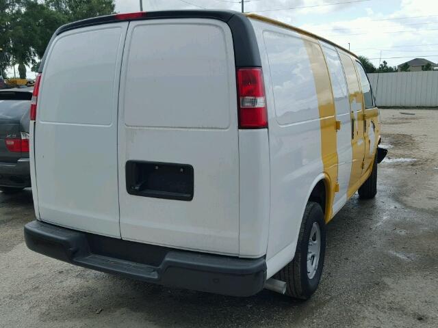 1GCWGAFF8G1273599 - 2016 CHEVROLET EXPRESS G2 TWO TONE photo 4