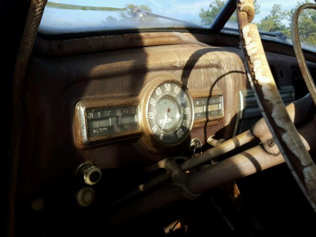 L6MA13264 - 1947 PONTIAC TORPEDO MAROON photo 9