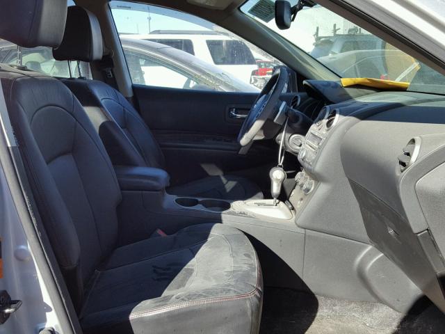 JN8AS58V98W400244 - 2008 NISSAN ROGUE S SILVER photo 5