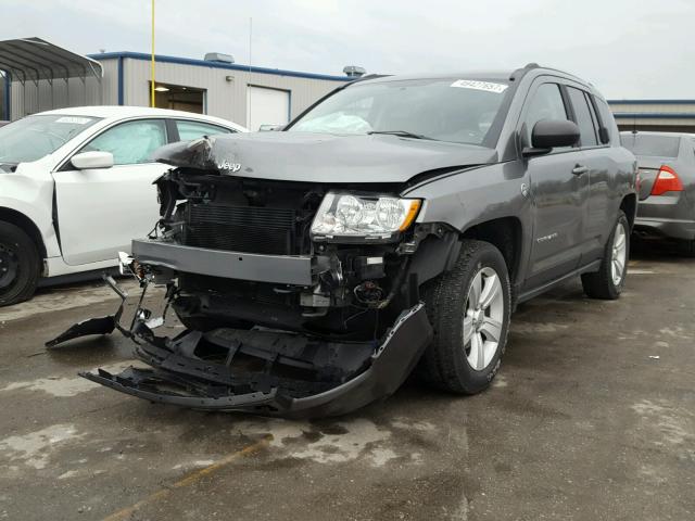 1C4NJDEB9DD280682 - 2013 JEEP COMPASS LA GRAY photo 2