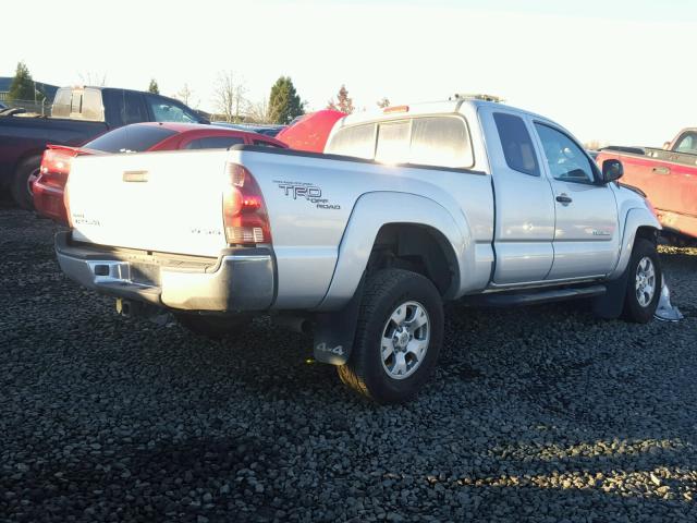 5TEUU42N56Z263471 - 2006 TOYOTA TACOMA ACC SILVER photo 4