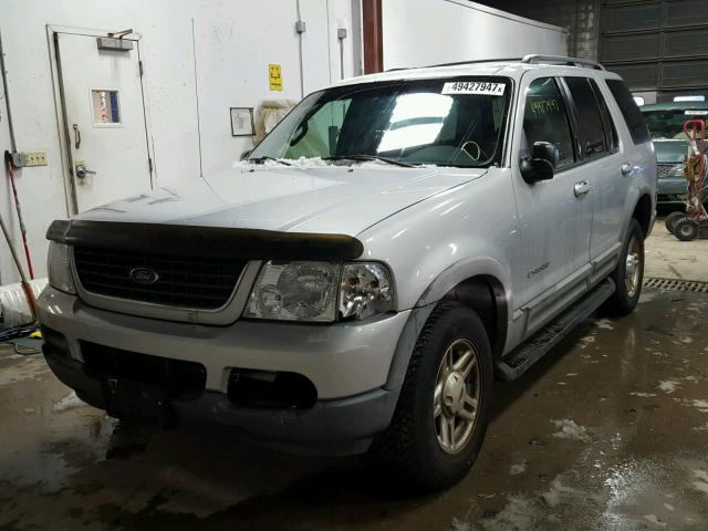 1FMDU73E22UB95337 - 2002 FORD EXPLORER X SILVER photo 2