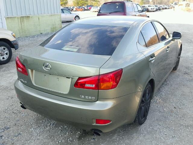 JTHBK262265000082 - 2006 LEXUS IS 250 GREEN photo 4