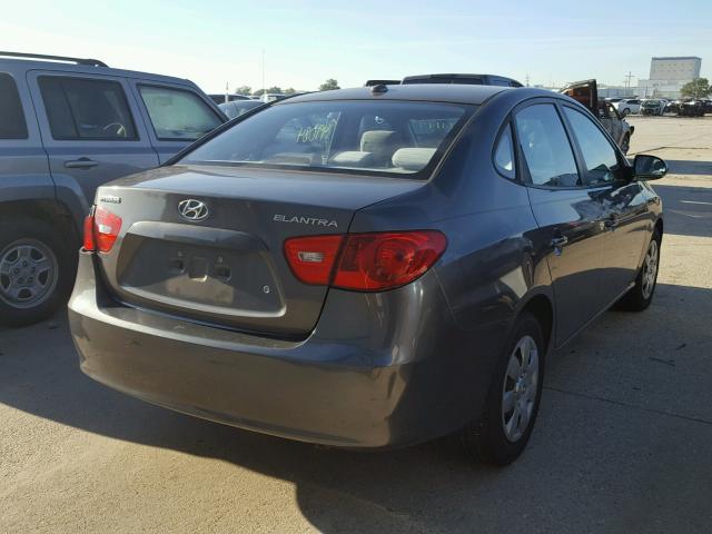 KMHDU46DX9U621352 - 2009 HYUNDAI ELANTRA GL GRAY photo 4