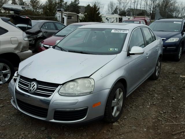 3VWRZ71K09M143172 - 2009 VOLKSWAGEN JETTA SE SILVER photo 2