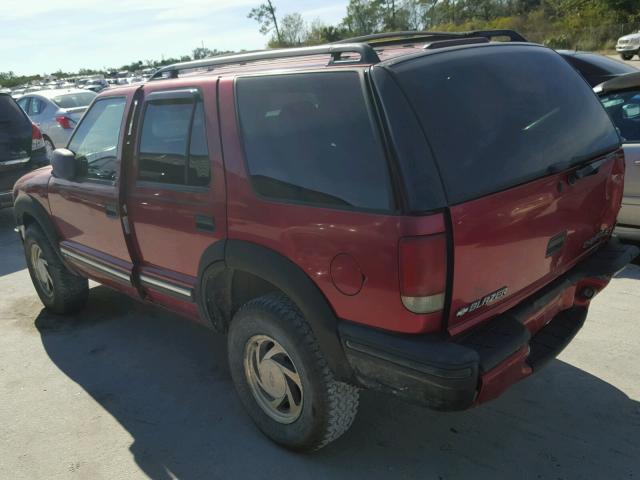 1GNDT13W812167931 - 2001 CHEVROLET BLAZER RED photo 3