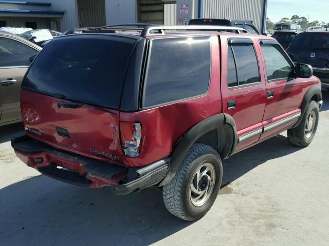 1GNDT13W812167931 - 2001 CHEVROLET BLAZER RED photo 4