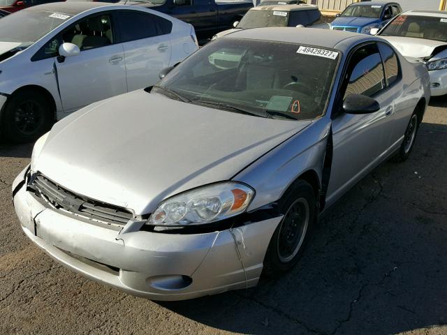 2G1WM15KX69386870 - 2006 CHEVROLET MONTE CARL 银色 照片 2