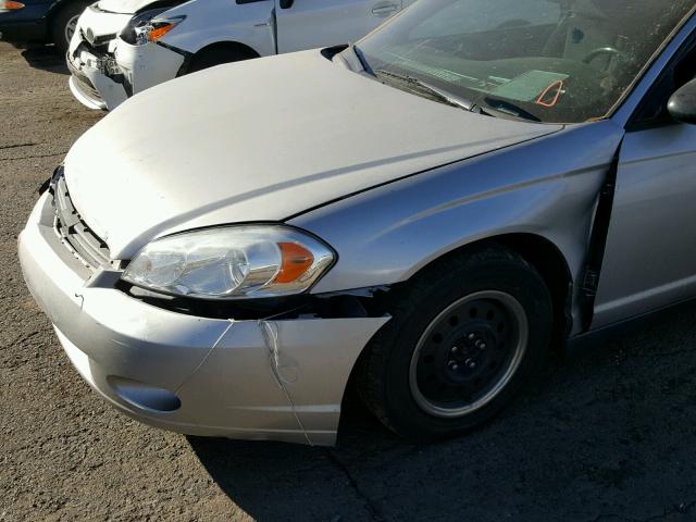 2G1WM15KX69386870 - 2006 CHEVROLET MONTE CARL 银色 照片 9