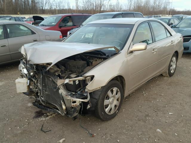 4T1BE32KX4U363989 - 2004 TOYOTA CAMRY LE 棕色 照片 2