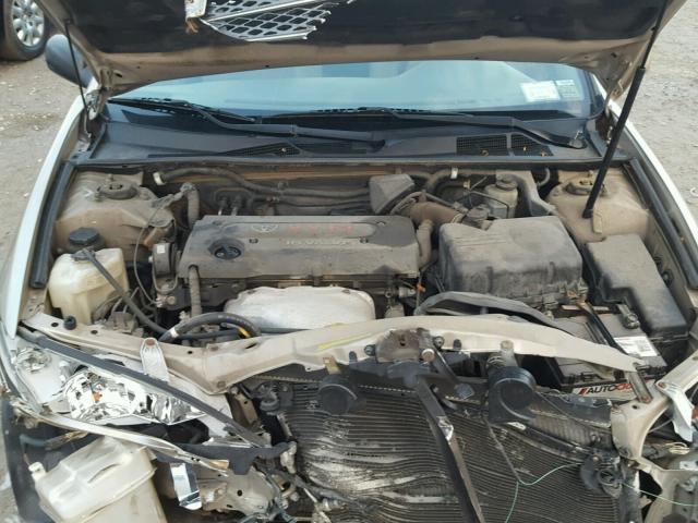 4T1BE32KX4U363989 - 2004 TOYOTA CAMRY LE TAN photo 7