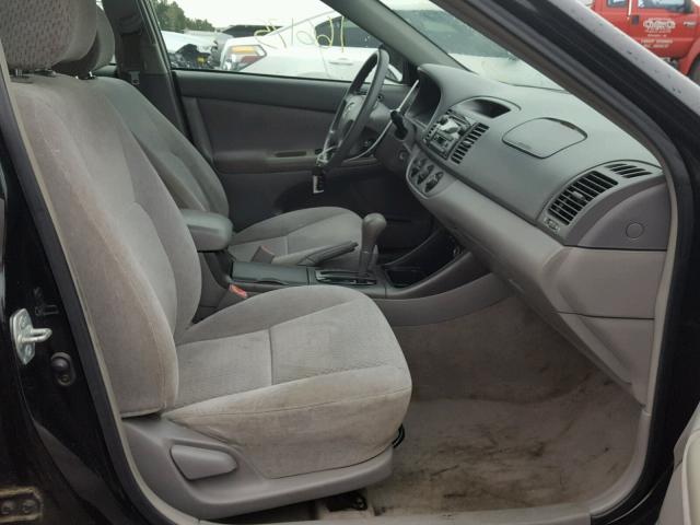 4T1BE32KX3U213606 - 2003 TOYOTA CAMRY LE შავი ფოტო 5