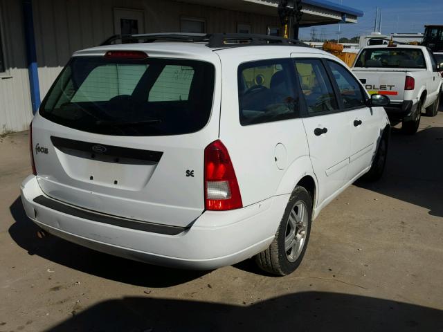 1FAFP36311W273266 - 2001 FORD FOCUS SE WHITE photo 4