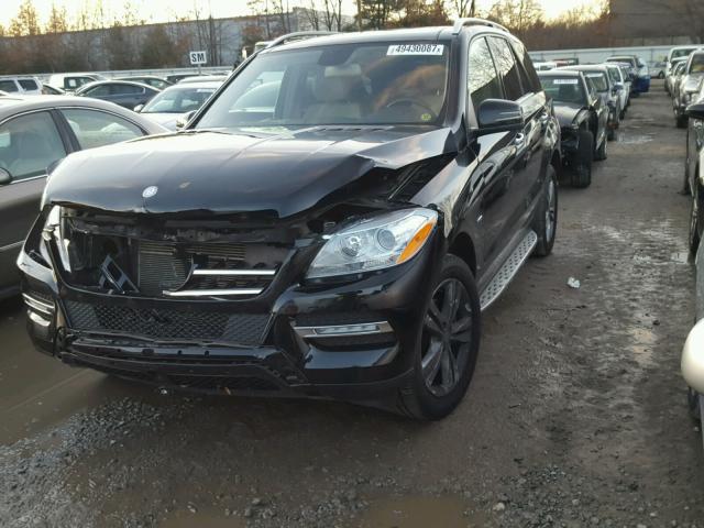 4JGDA5HB6CA024962 - 2012 MERCEDES-BENZ ML 350 4MA BLACK photo 2