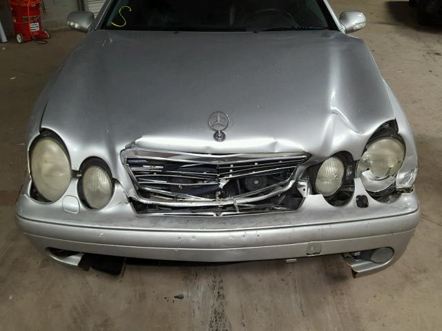 WDBLJ70GX1F188037 - 2001 MERCEDES-BENZ CLK 430 SILVER photo 7