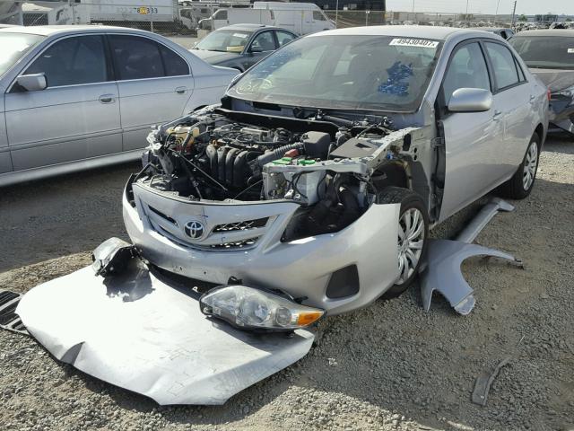 2T1BU4EE3CC830250 - 2012 TOYOTA COROLLA BA SILVER photo 2