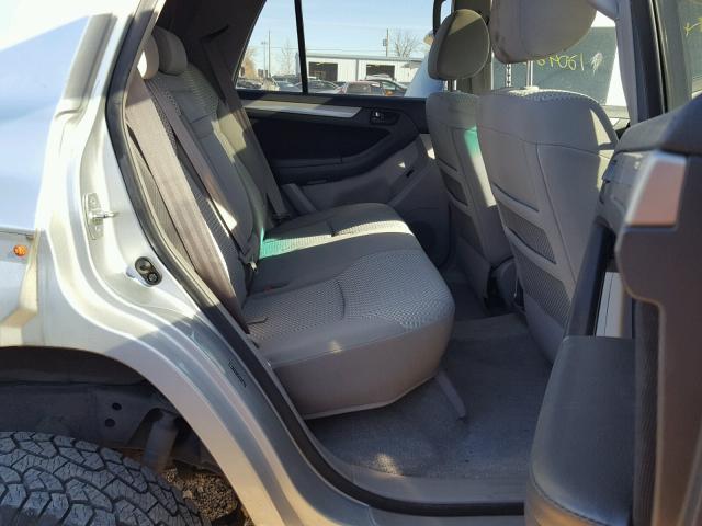 JTEBU14R78K025551 - 2008 TOYOTA 4RUNNER SR SILVER photo 6