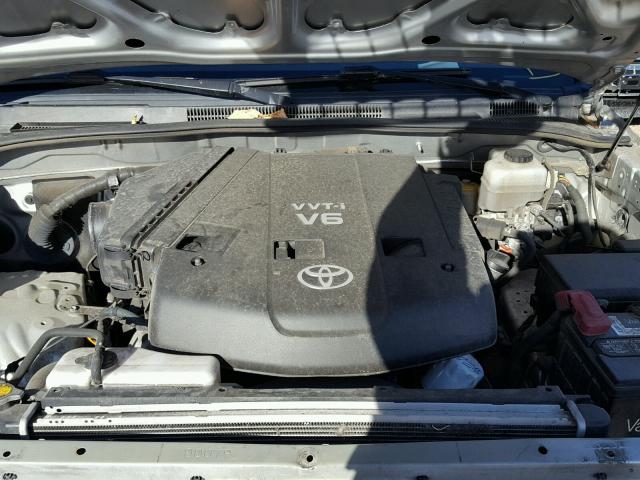 JTEBU14R78K025551 - 2008 TOYOTA 4RUNNER SR SILVER photo 7