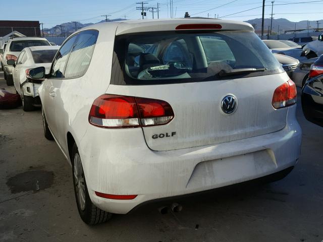 WVWAB7AJ2BW110000 - 2011 VOLKSWAGEN GOLF 白色 照片 3