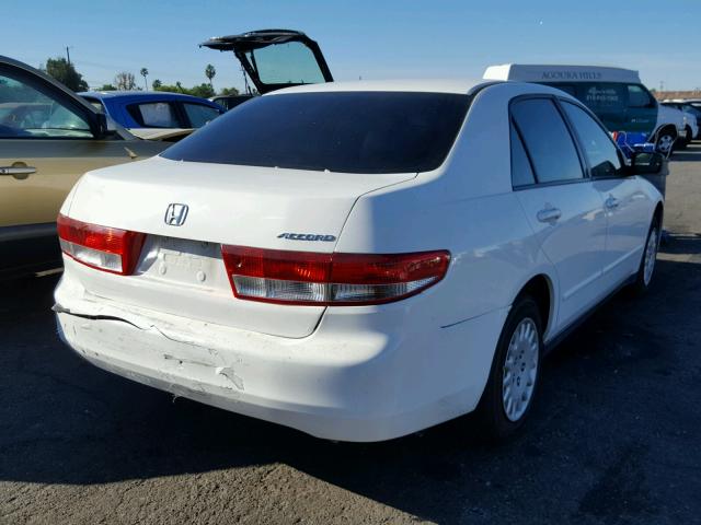 1HGCM56124A045392 - 2004 HONDA ACCORD DX WHITE photo 4