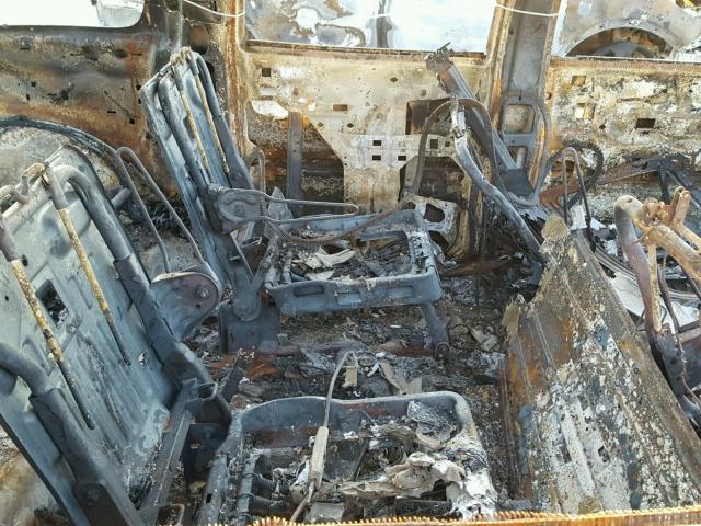 1GKFK66U16J151308 - 2006 GMC YUKON XL D BURN photo 6