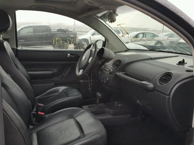 3VWRG31C77M503896 - 2007 VOLKSWAGEN NEW BEETLE 黑色 照片 5