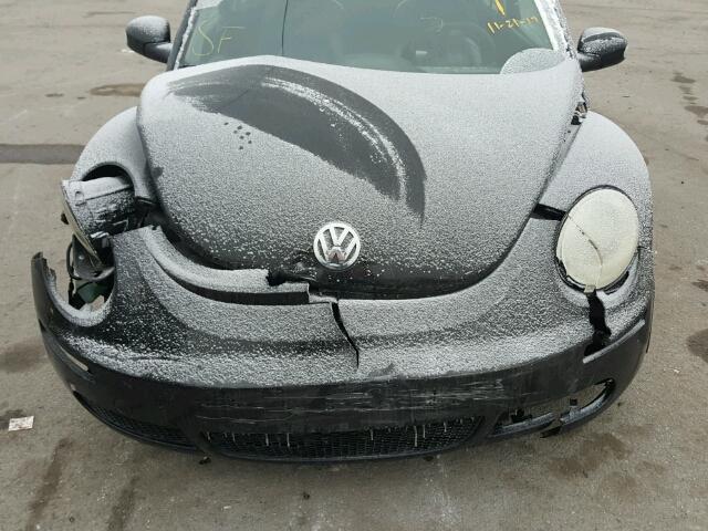 3VWRG31C77M503896 - 2007 VOLKSWAGEN NEW BEETLE 黑色 照片 7
