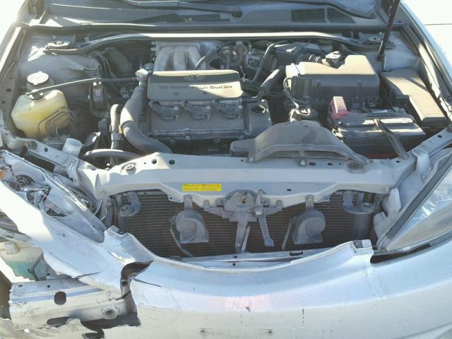 JTDBF32K220072179 - 2002 TOYOTA CAMRY LE SILVER photo 7