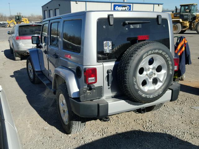 1C4BJWEG6DL657436 - 2013 JEEP WRANGLER U GRAY photo 3