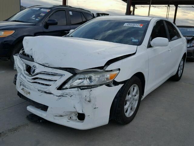 4T4BF3EK7BR171490 - 2011 TOYOTA CAMRY BASE WHITE photo 2