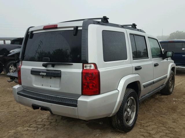 1J8HH48K66C136612 - 2006 JEEP COMMANDER SILVER photo 4