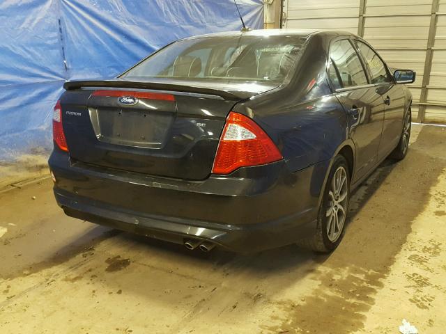 3FAHP0HA7BR147601 - 2011 FORD FUSION SE BLACK photo 4