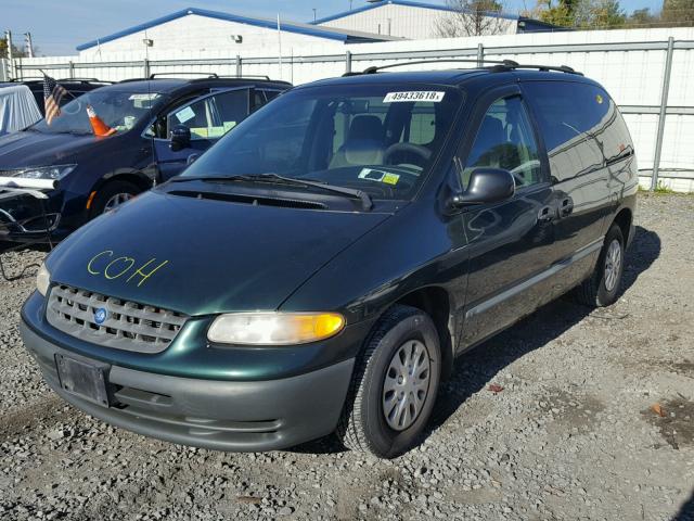 2P4GP25R6XR152454 - 1999 PLYMOUTH VOYAGER GREEN photo 2