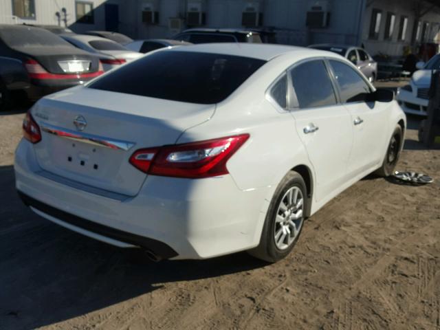 1N4AL3AP1GN377089 - 2016 NISSAN ALTIMA 2.5 WHITE photo 4