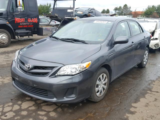 2T1BU4EE5CC868420 - 2012 TOYOTA COROLLA BA GRAY photo 2