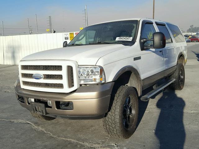 1FMSU45P25EC43308 - 2005 FORD EXCURSION WHITE photo 2