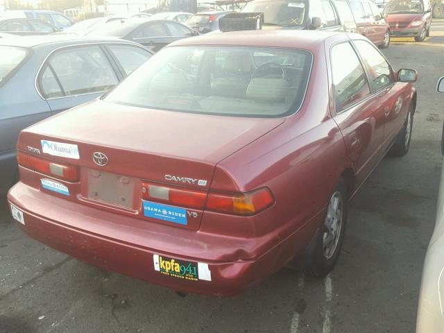 4T1BF28K6WU924531 - 1998 TOYOTA CAMRY CE RED photo 4