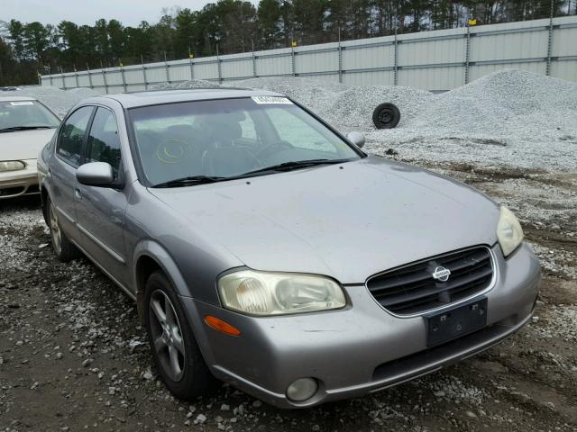 JN1CA31D81T632843 - 2001 NISSAN MAXIMA GXE SILVER photo 1